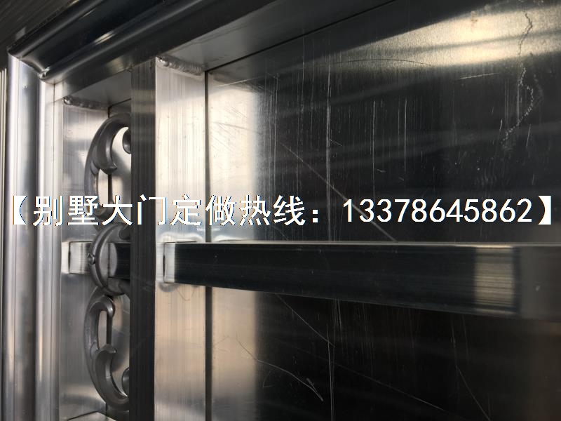 别墅大门雕刻封板-图片