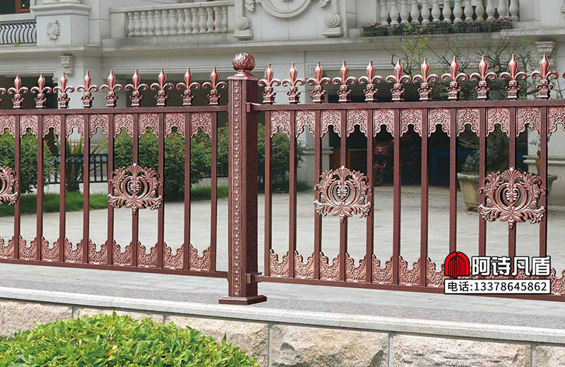 庭院围栏：8002